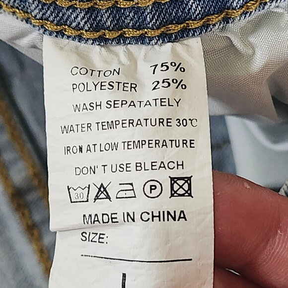 Share Women’s Y2K High Rise Cargo Denim Shorts Size L Utility Style Summer Casua - Picture 3 of 11